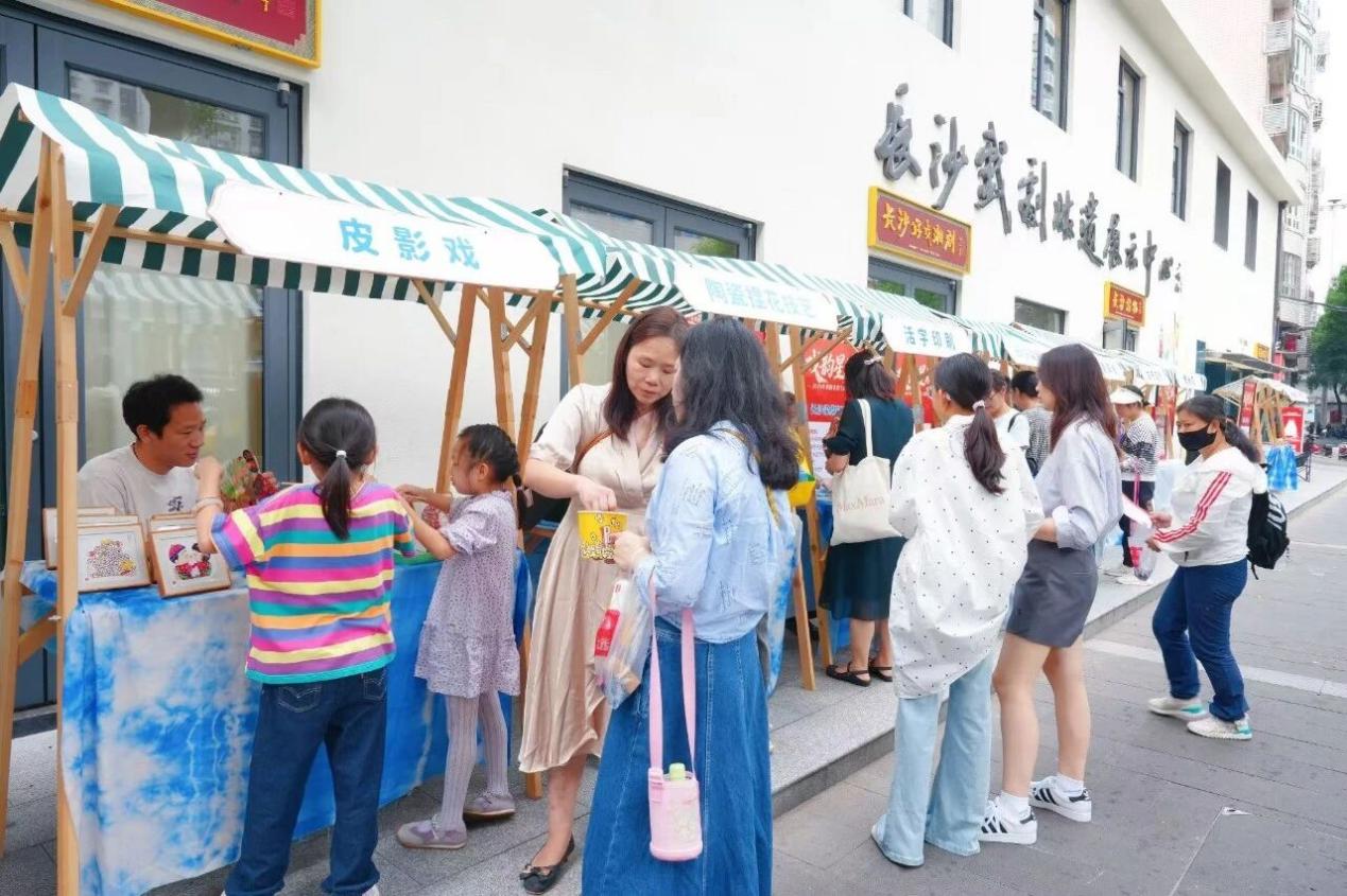 双节期间长沙非遗“多点开花” ,百场活动吸引逾12万人次