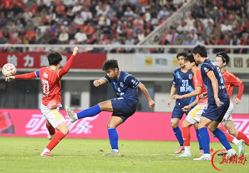 “湘超”第十轮：长沙1比0胜株洲 提前锁定八强