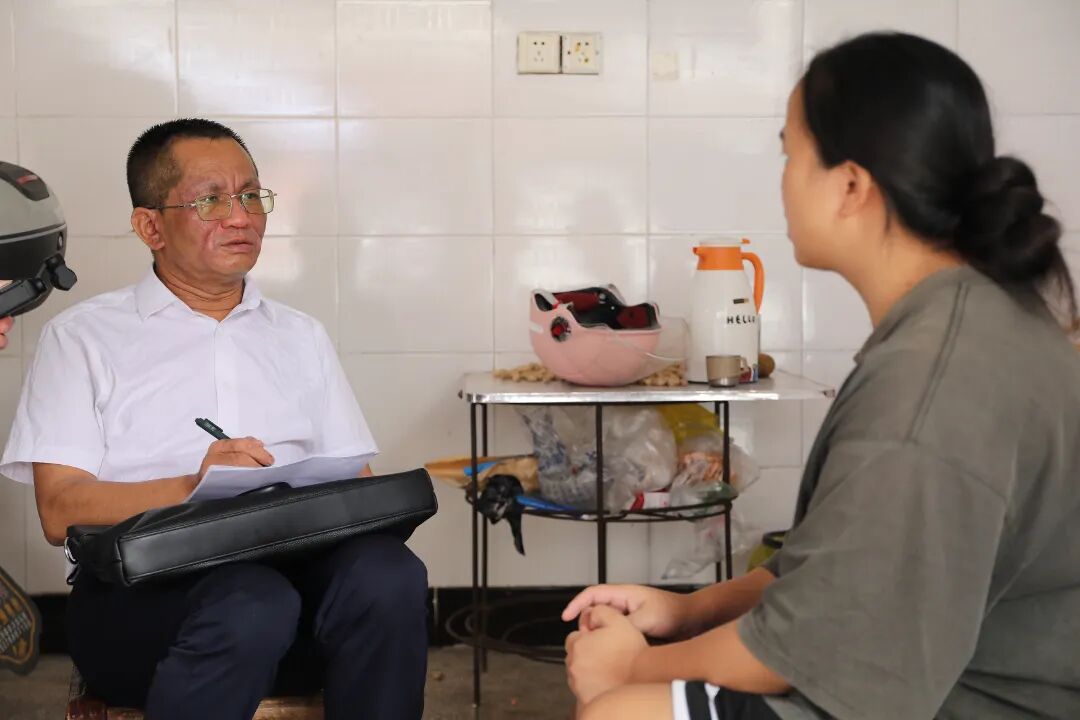 政协委员风采丨高远新:群众身边的法律“翻译官”