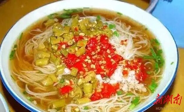 “切一刀”还是“一刀切”？——一碗米粉引发治理之问