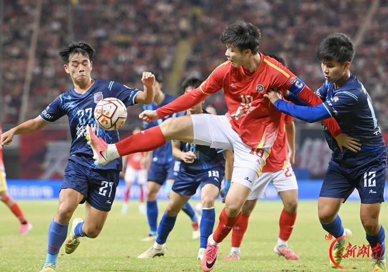 “湘超”第十轮：长沙1比0胜株洲 提前锁定八强