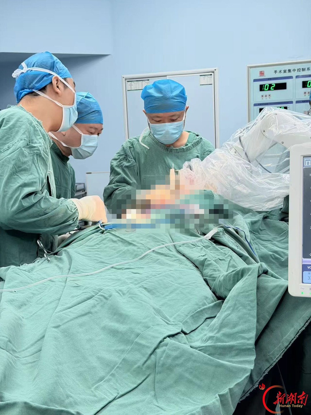 精准赋能智启新程 机器人助力 72 岁帕金森患者重获生活希望