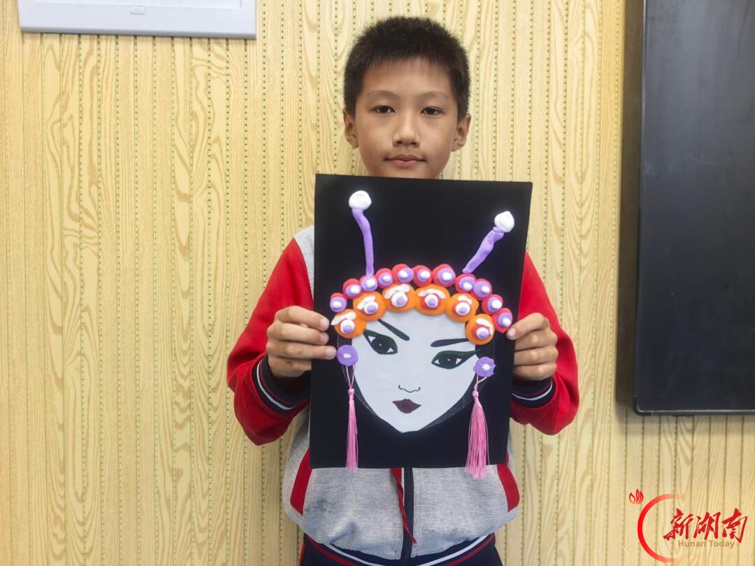 听一路花开,写一程成长——株洲市天元区建宁实验小学湖南日报全媒小记者的年度掠影