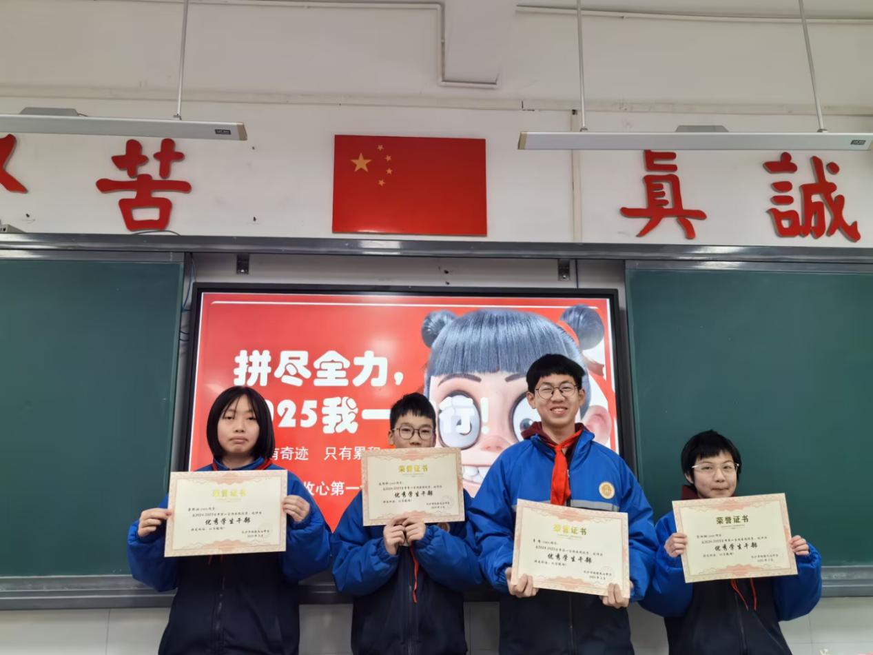 省运留声|跨栏少年李想:跑道依旧向前,栏架仍在前方