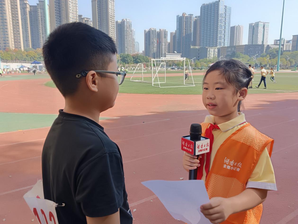 小记者在现场｜征途在脚下，少年正奔跑——株洲市天元区白鹤学校第五届秋季运动会侧记