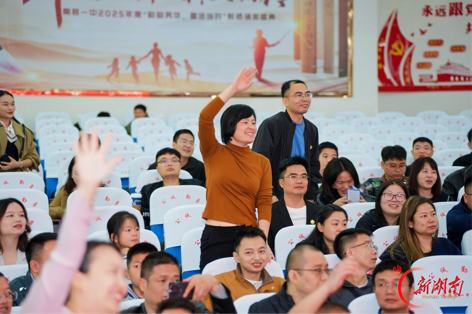 南县一中举行值年校友返校暨首届校友联络员大会