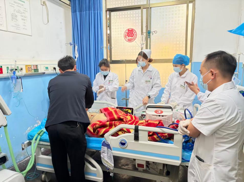 道县中医医院:国庆畅通绿色通道,让基层患者就诊有“医”靠