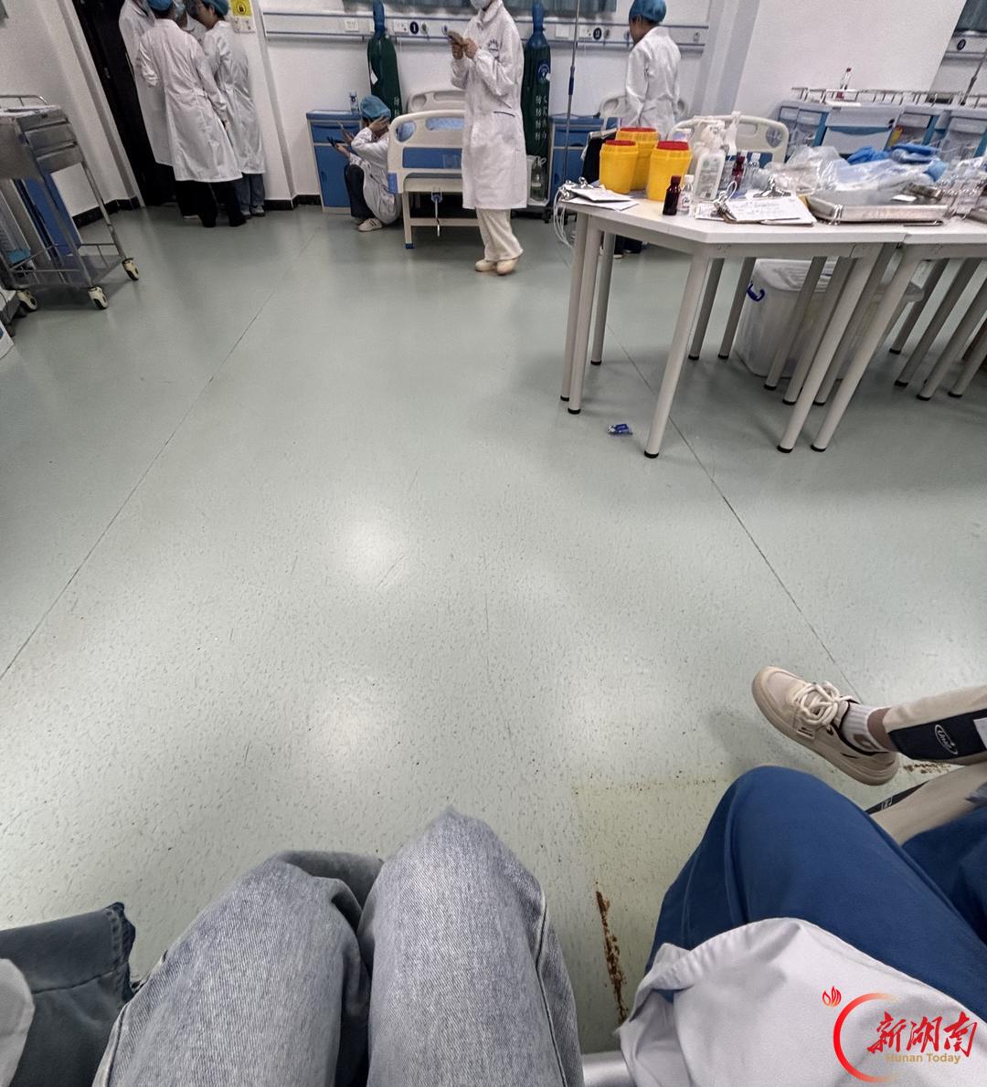 医学生·开学季|校园暖心日常㊸金秋九月,于读书实操间收获成长