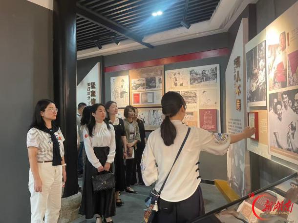长沙市中心医院机关一党支部开展主题党日活动