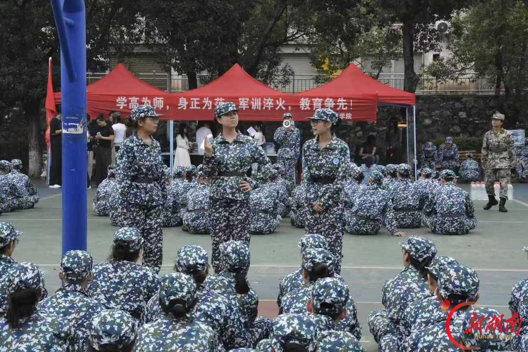 青春正步走丨迷彩相聚,青春同行