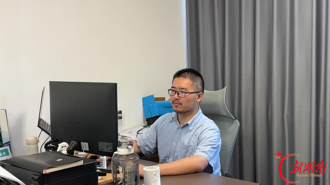 侨汇湘江丨从资本市场到基层医疗，胡子儒：跨界不畏难，扎根见真心