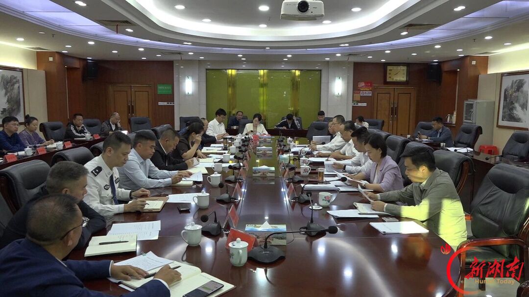 谢运策主持召开分管单位工作调度会强调:严实并重 狠抓落实 争先创优