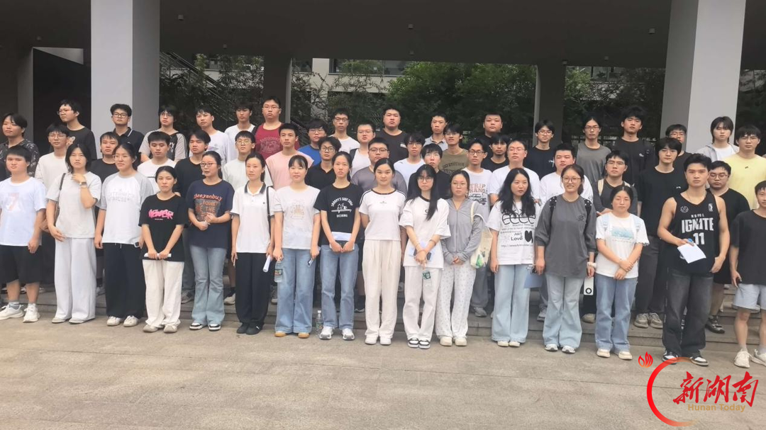 把课堂搬进产业链 湖南人文科技学院打造产教融合“娄底样板”