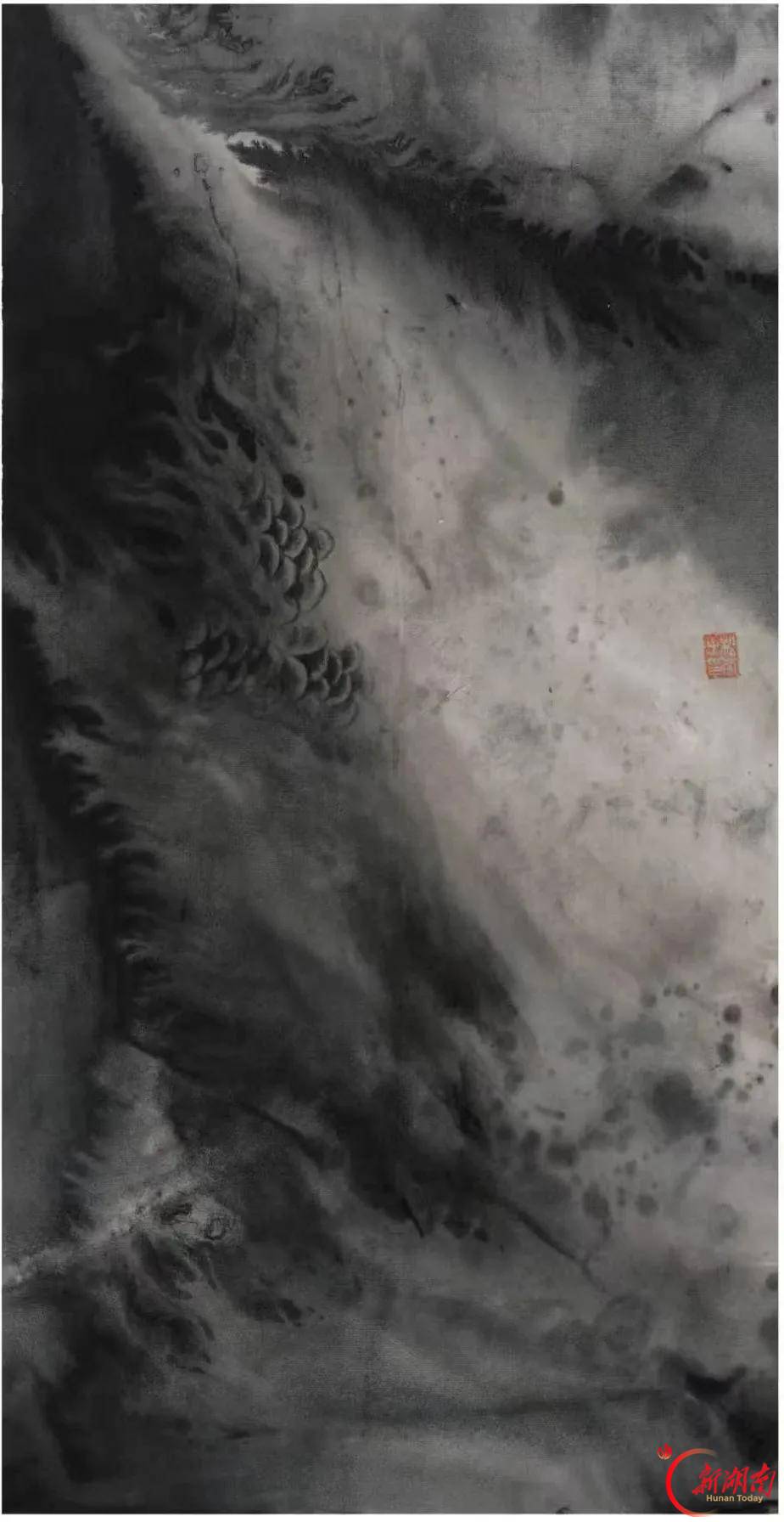 遨游于幻境与现实间，归返内心——评邱松岚的 “大荒行旅”系列创作