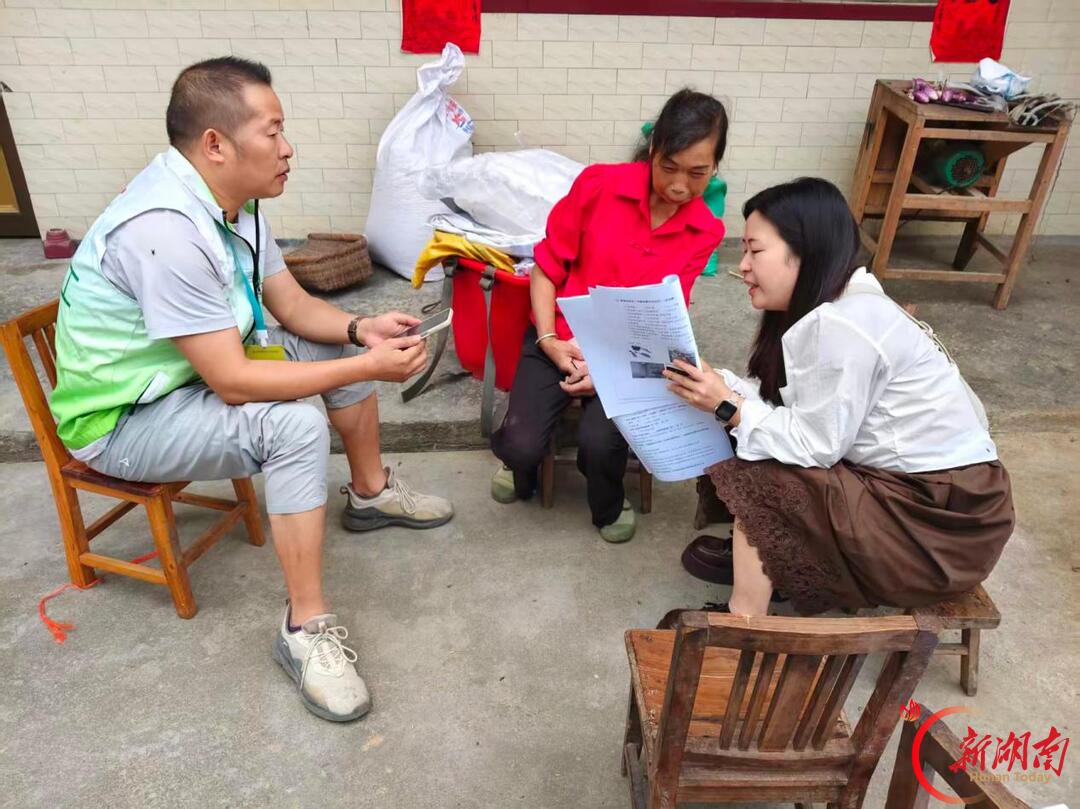 新晃完成第六次城乡老年人生活状况抽样调查