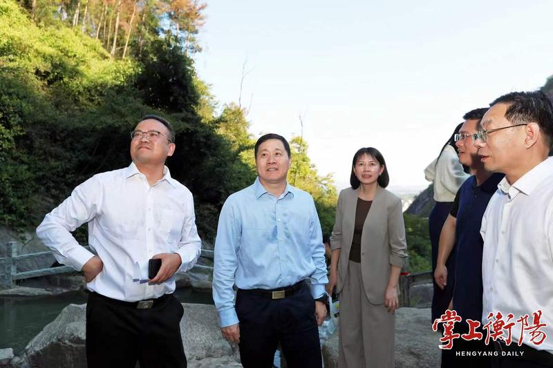 刘中杰赴南岳区调研溶洞生态保护工作