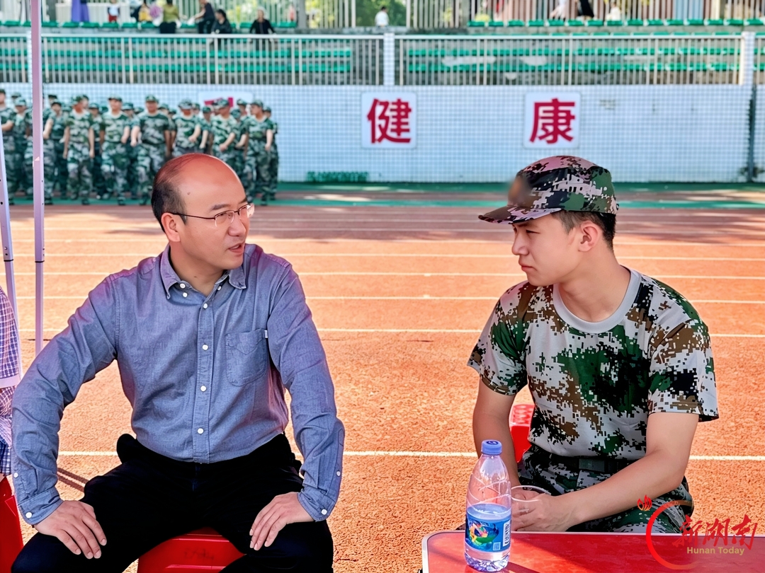 青春正步走|湖南农业大学动科学院2026级军训纪实