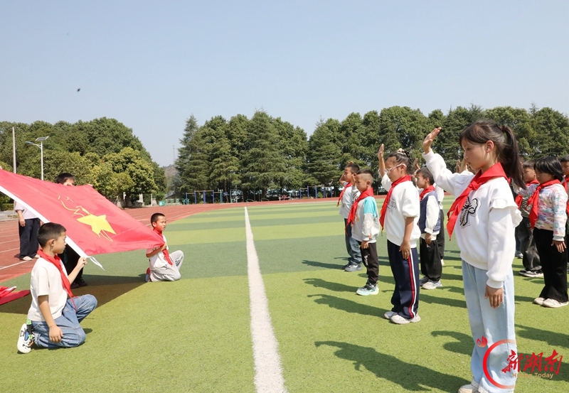 喜迎建队日 争做好少年