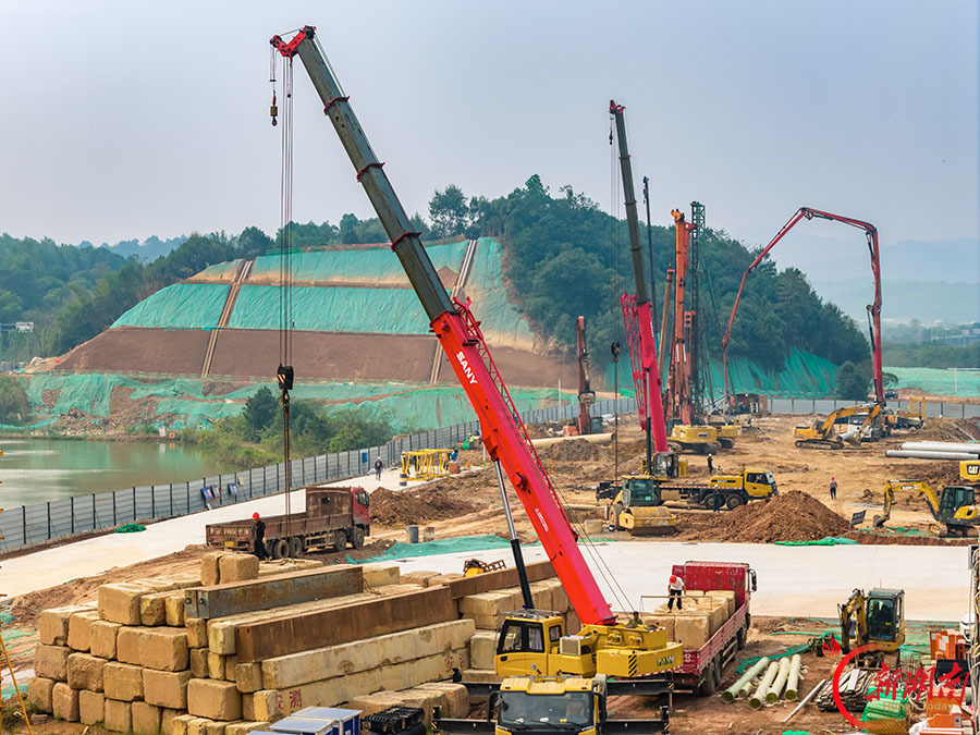 梅溪湖木棉中学加速建设