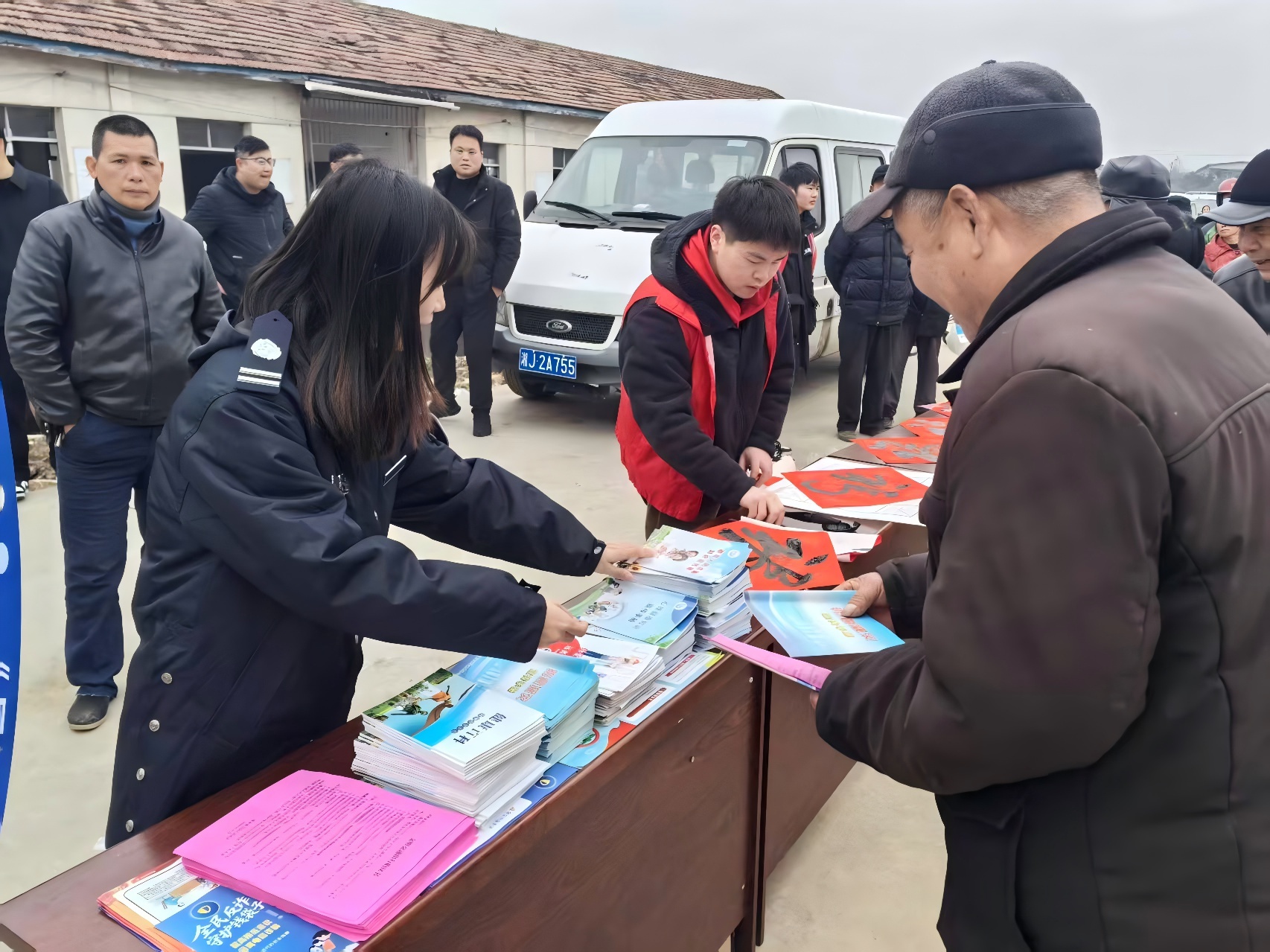 志愿红沁润乡土!“走向复兴”成澧县复兴镇最暖名片