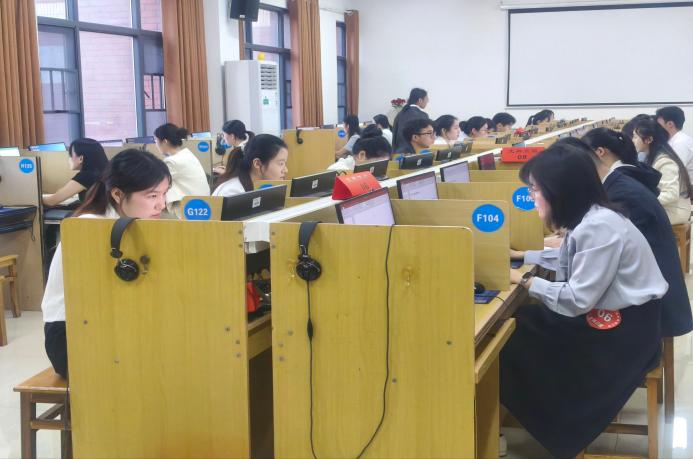 第五届湖南省教育类研究生教学技能大赛在湖南科技大学举行
