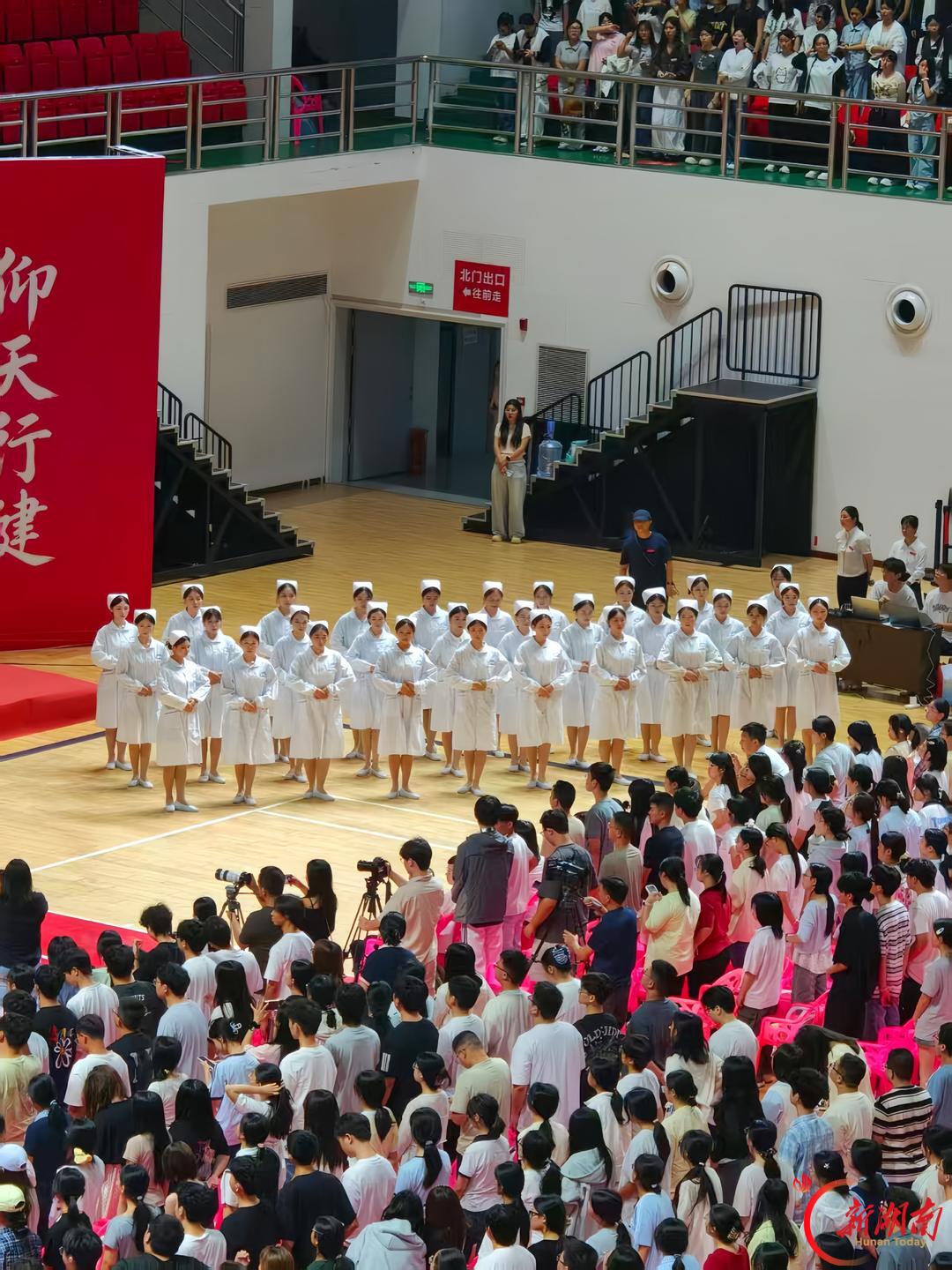 医学生·开学季|我的学医“新起点”(187)白衣承誓言,护理赴新程