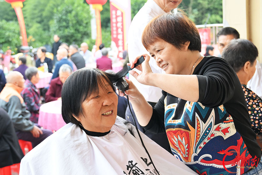 情暖桑榆迎重阳