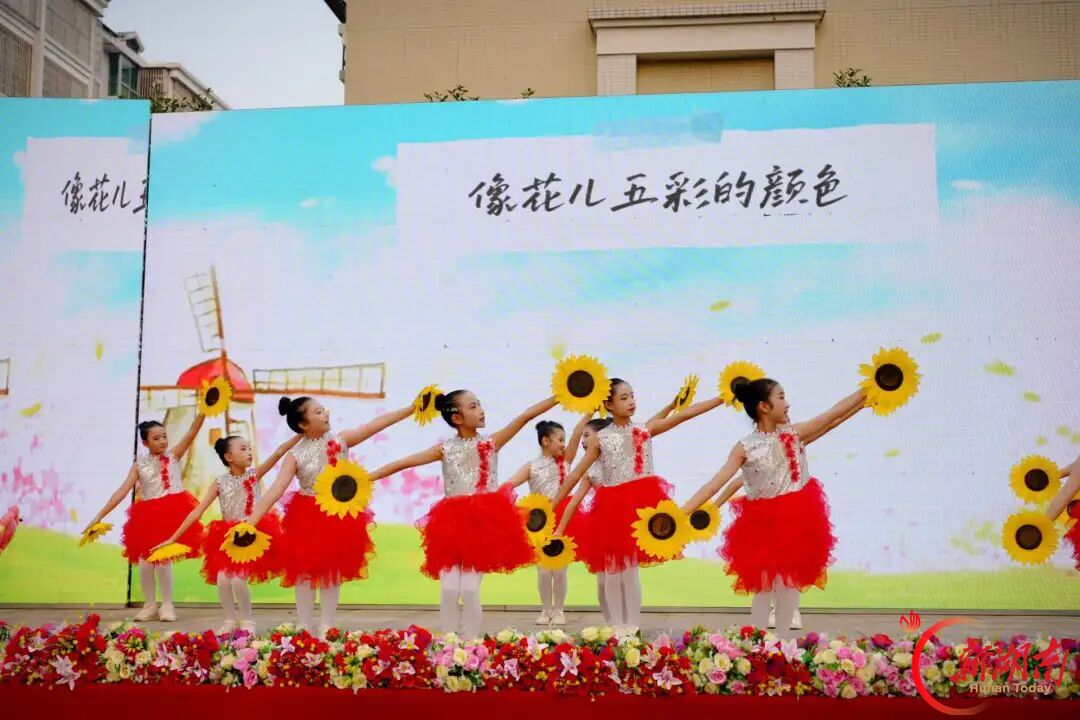 身如嘉木,共沐暖阳!石鼓区这场“家校社”三维共育课堂展示活动让孩子成长更阳光