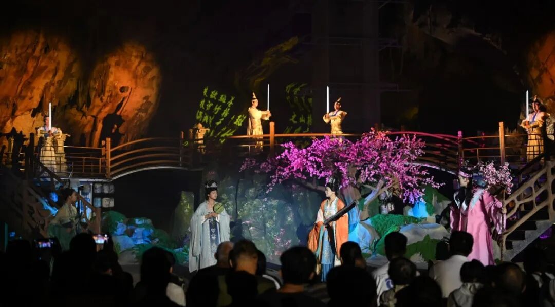 九嶷圣地 争创5A(267)丨重阳带长辈去九嶷山,登高纳福两不误