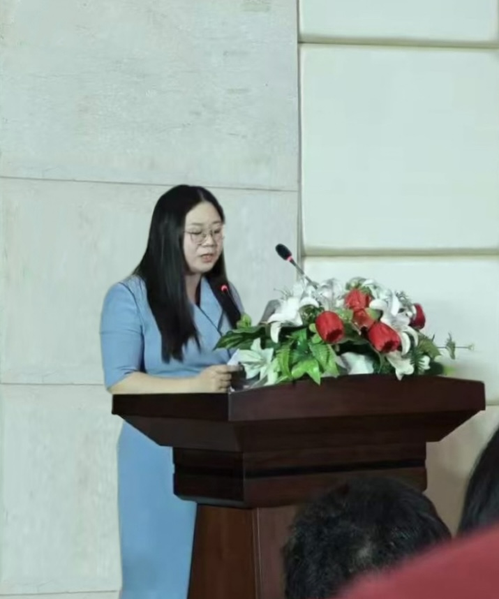 十八年守望 静待桃李花开——记长沙环境保护职业技术学院辅导员何莉