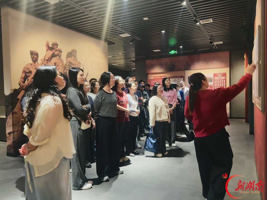 益阳市委党校三区科干三班学员上的这堂现场教学课入脑入心：“坚定信仰，最终要落到履职尽责的具体行动中”