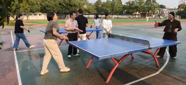 湘阴县南阳中学:银球飞舞,“乒”出精彩