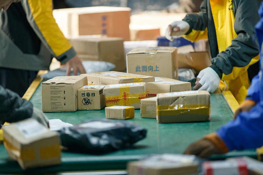 网购商品被捏碎后退货 “七天无理由”的边界到底在哪儿？