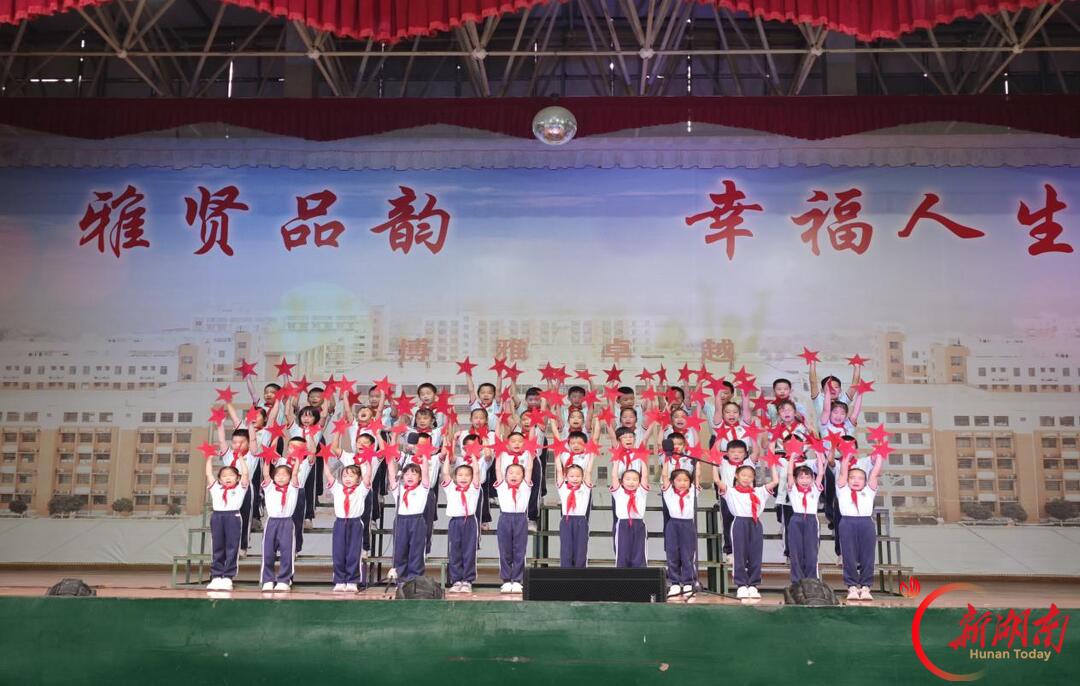 南县桂花园学校开展建制班合唱比赛