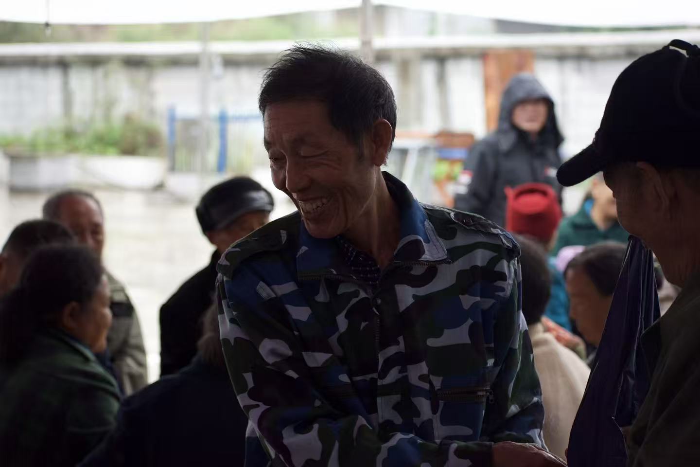每一张笑脸,都是最暖的敬老答卷