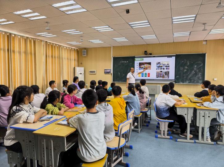 赛课绽芳华 研思促成长——麻阳苗族自治县富州中学联盟校教师教学比武圆满成功