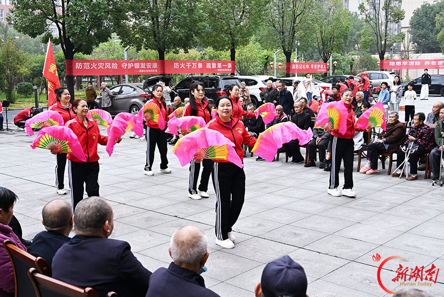图集 | 重阳服务暖人心