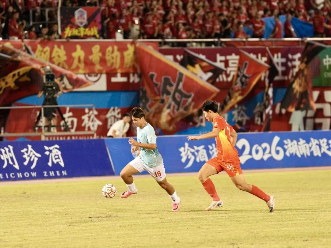 张家界队1:3不敌湘潭队