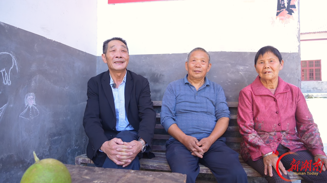邵东市灵官殿镇：一间百姓堂屋，一场体面告别