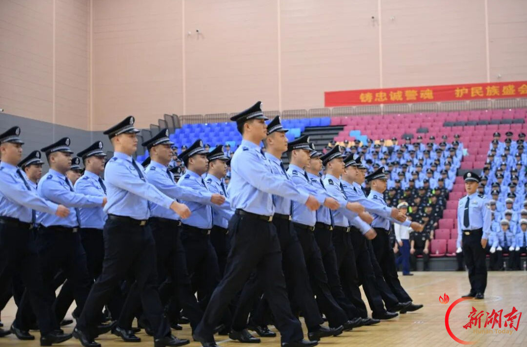 张家界公安举行第十一届全省民族运动会安保动员大会暨队列会操