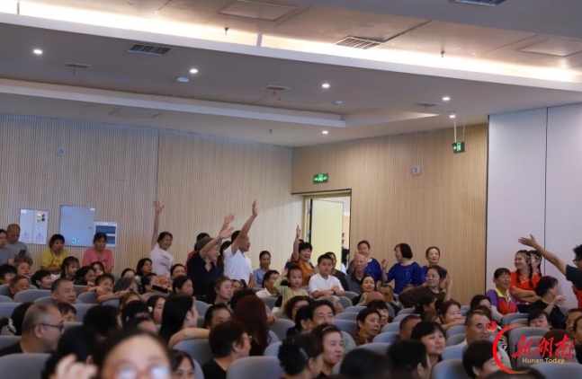 邻里一家亲 幸福渌口人——渌口区第六届“幸福邻里节”主会场活动热闹举行