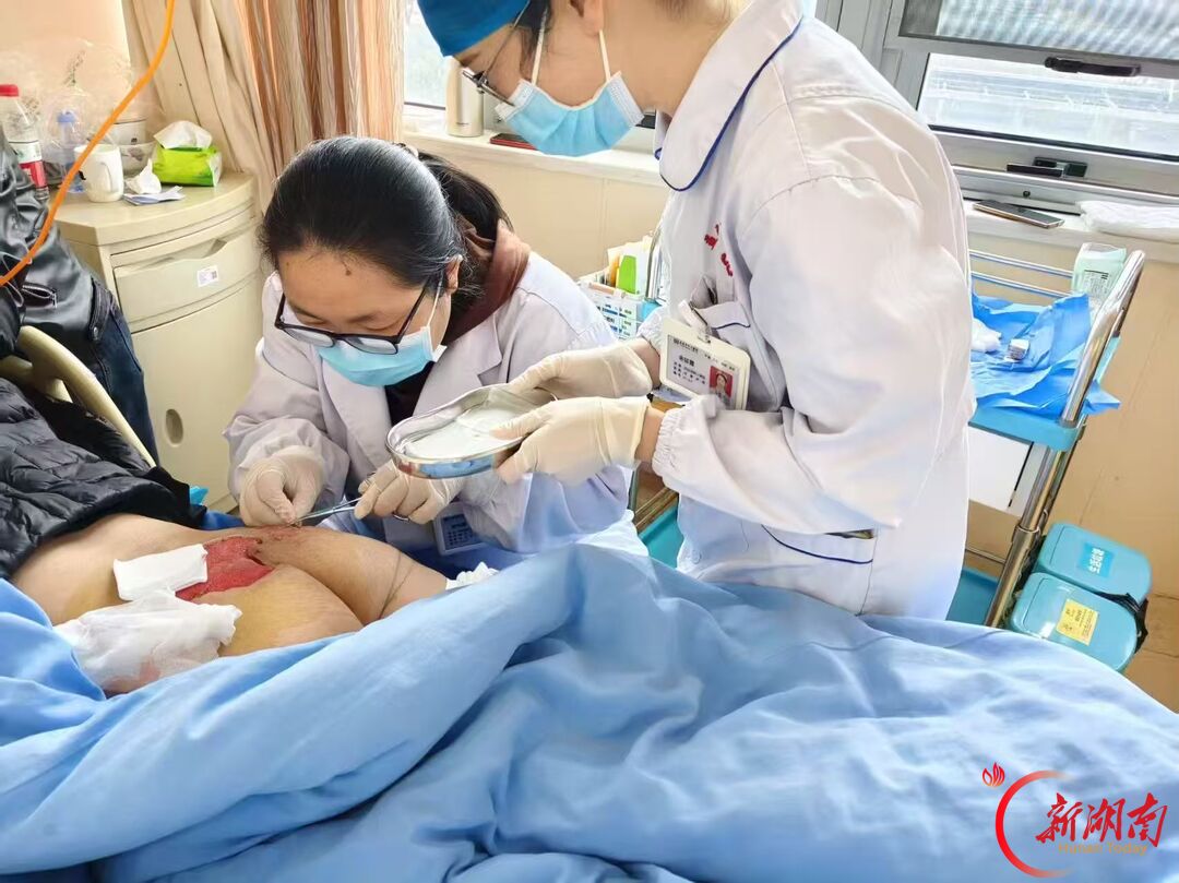 深耕糖足防治 守护万家足安康——益阳市中心医院彭韦霞团队筑牢区域糖尿病足诊疗屏障
