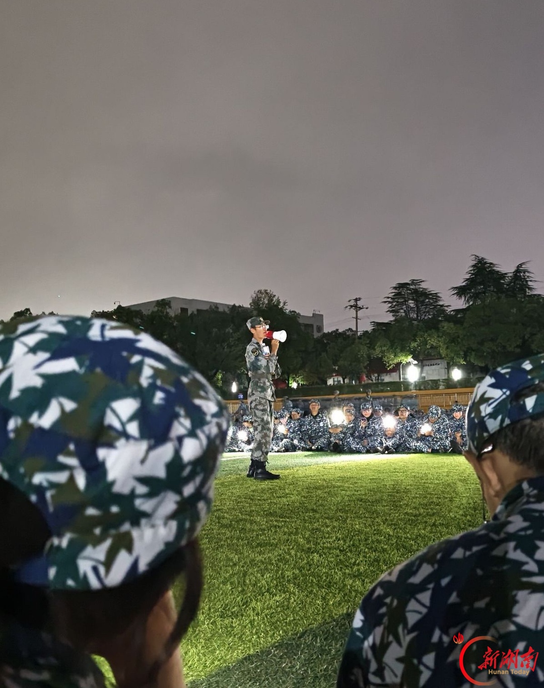 青春正步走丨砺兵育新 青春担当
