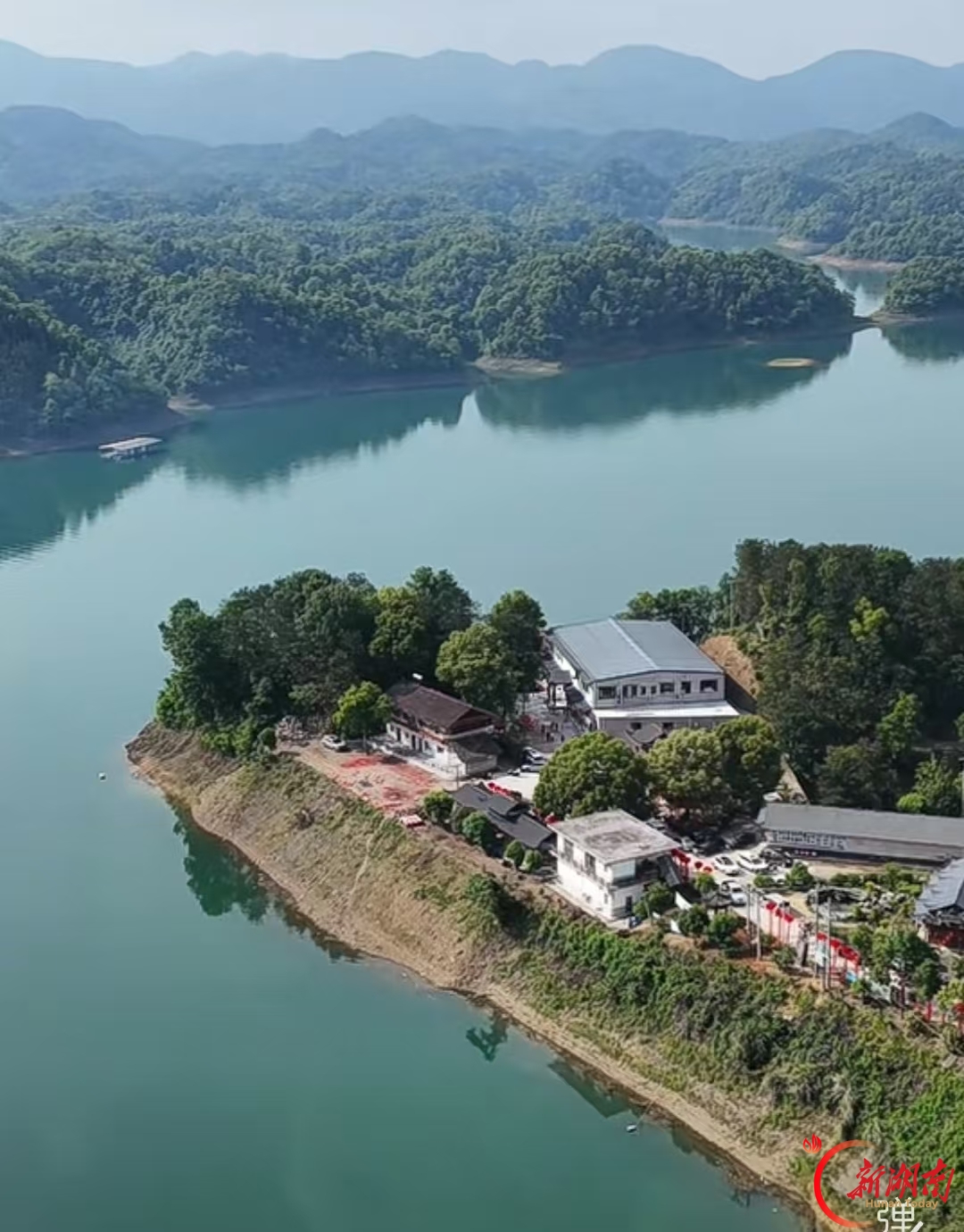 美文欣赏丨龙潭河里捞月亮