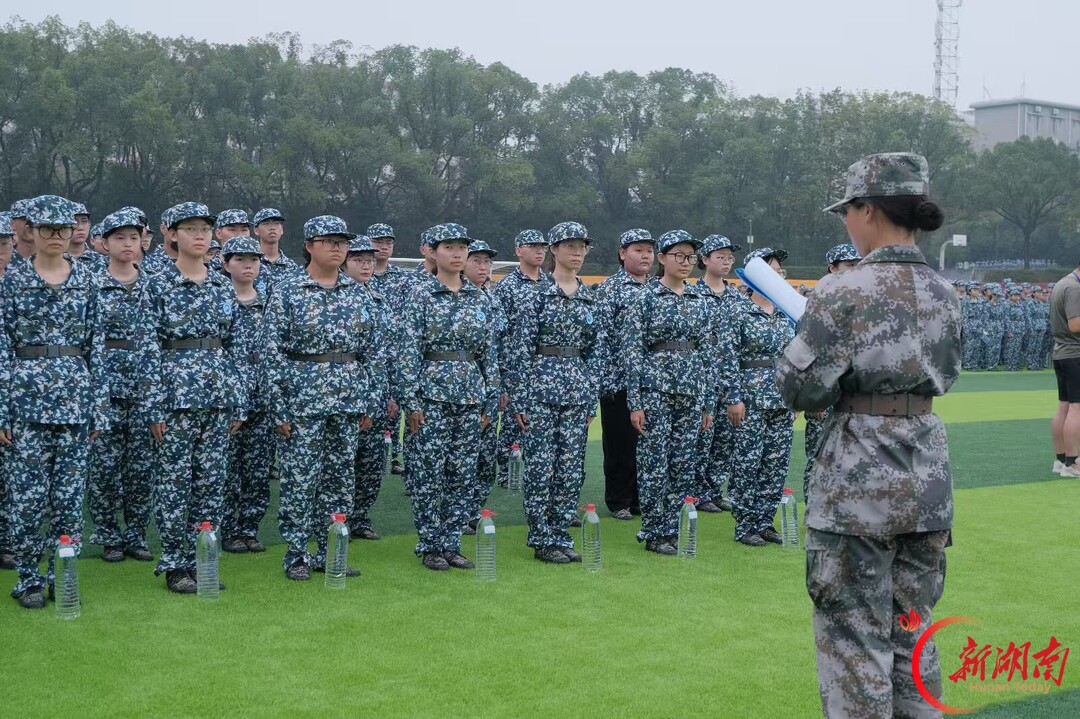 青春正步走|严抓细节,聚力成长