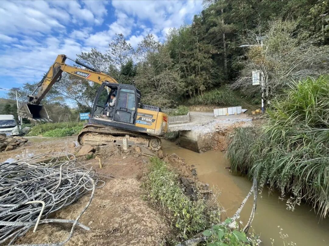落地见效!一条微建议,架起“连心桥”