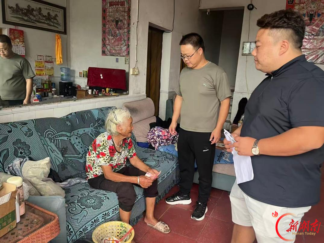 阵地有温度 重阳暖夕阳——芷江镇各村社区开展敬老系列活动