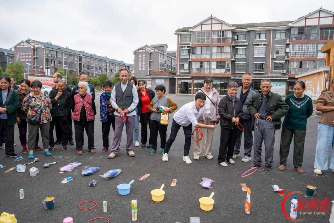 阵地有温度 重阳暖夕阳——芷江镇各村社区开展敬老系列活动