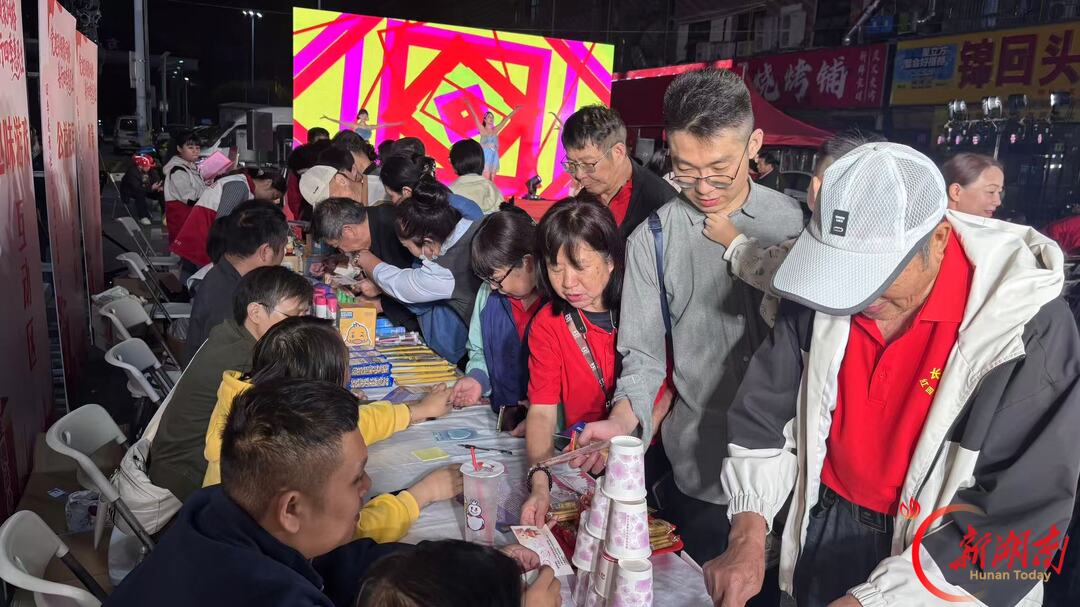 开福区四季美景社区:党建引领聚网格 善行暖到家门口