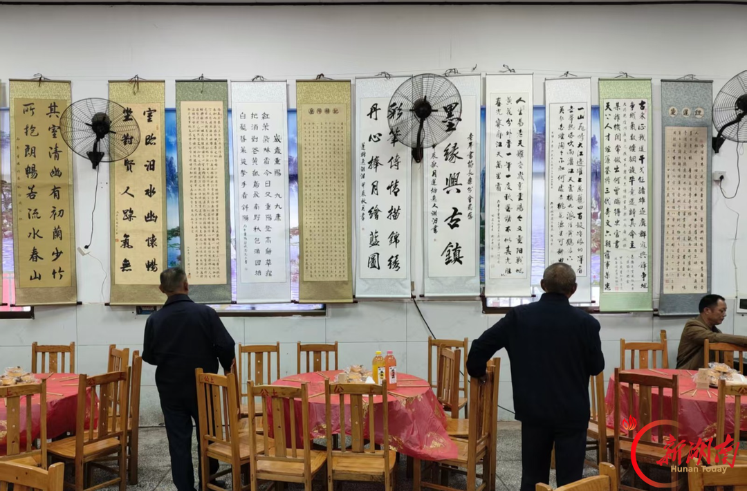 不重样!长乐镇重阳“花式宠老”